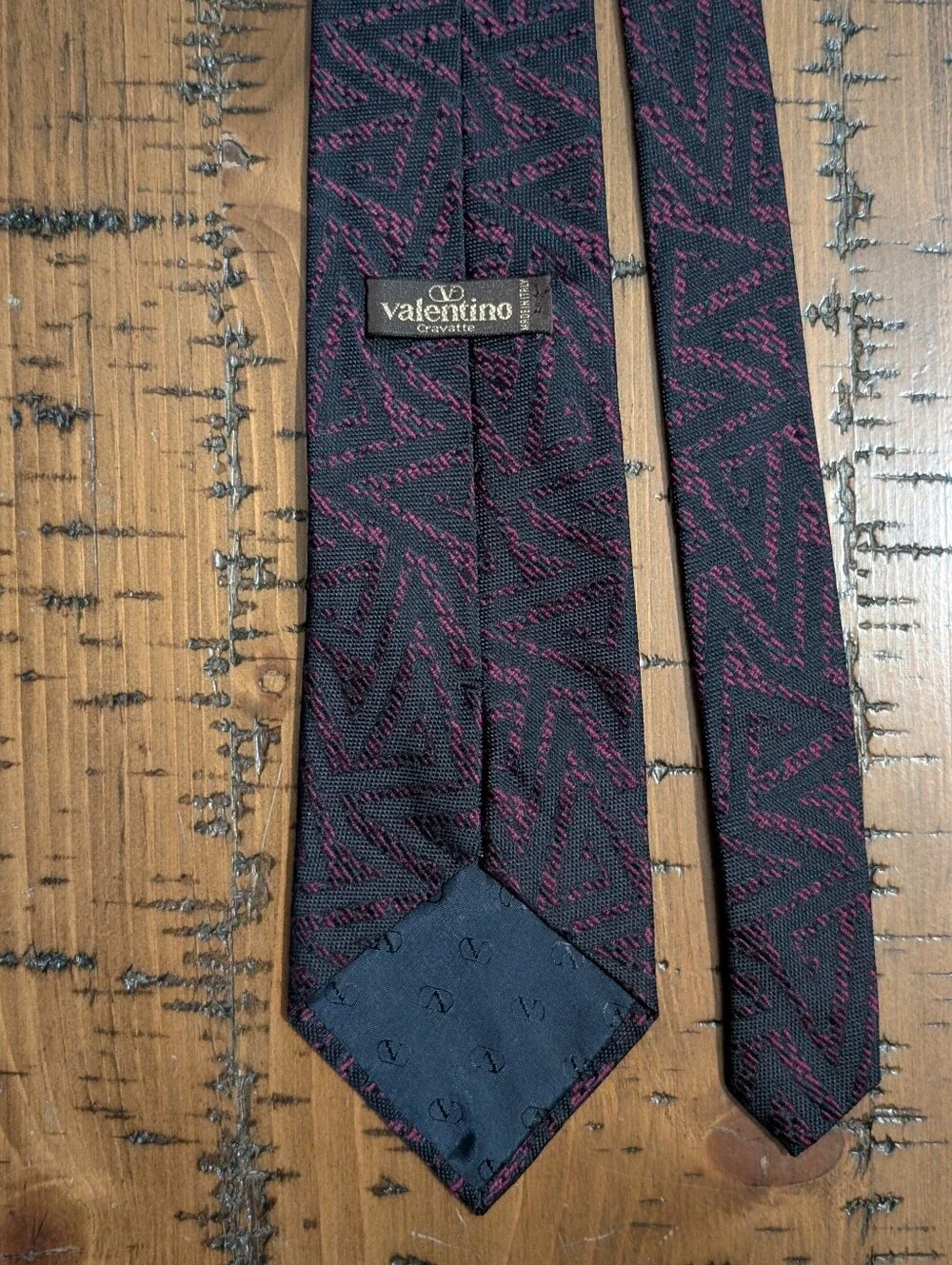 VTG- Valentino 100% Silk Geometric Abstract Tie